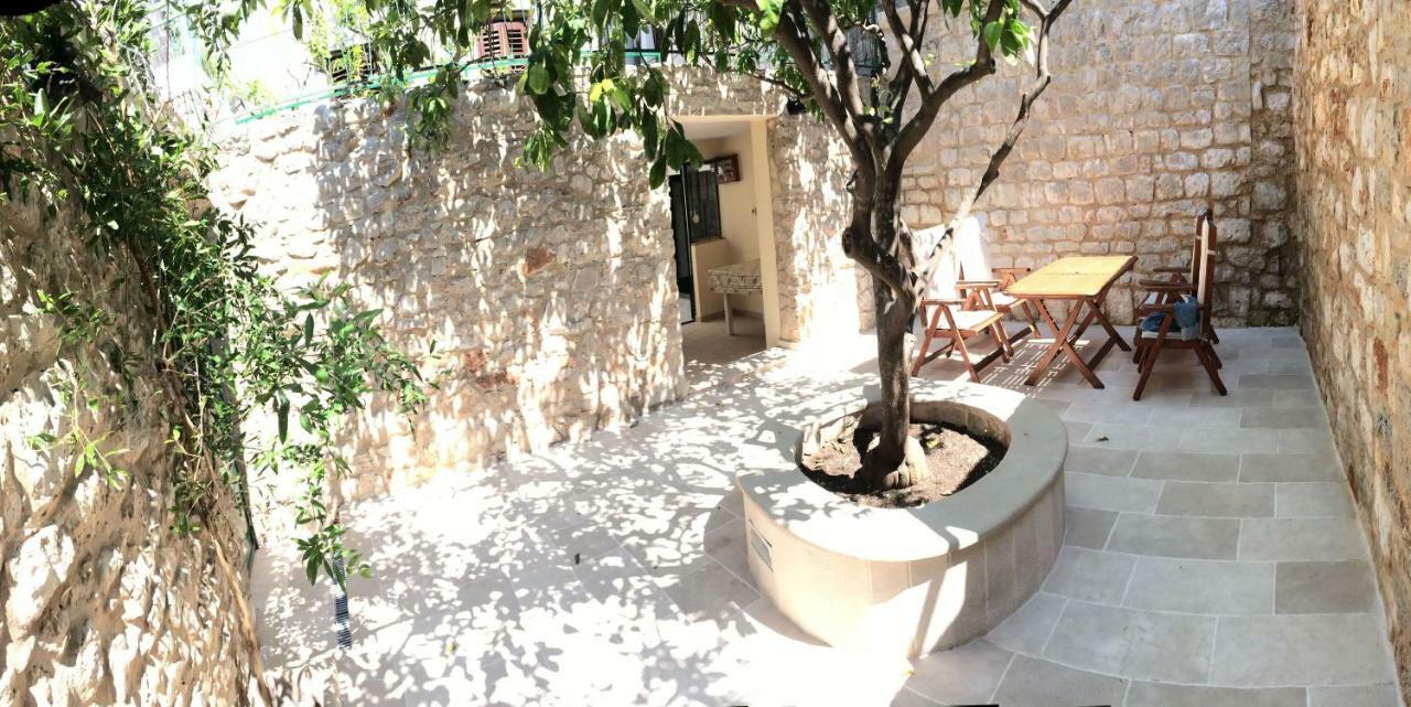 Authentico Deluxe Stari Grad Villa Stari Grad  Luaran gambar